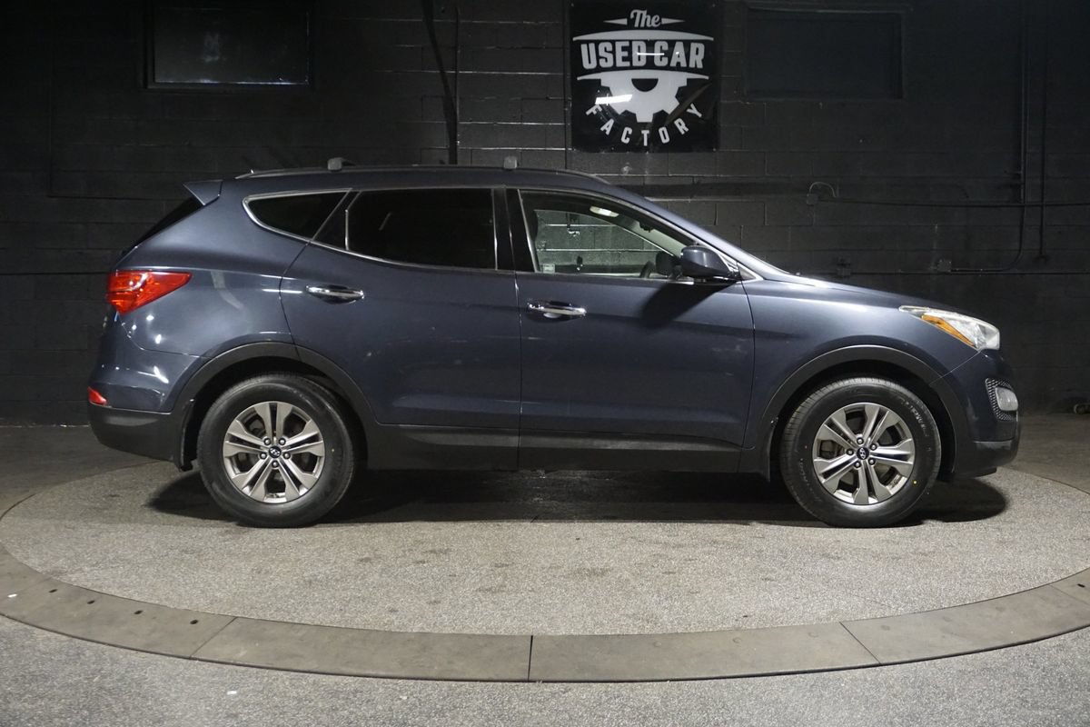 Used 2016 Hyundai Santa Fe Sport w/ Option Group 02 AWD/4WD image 8