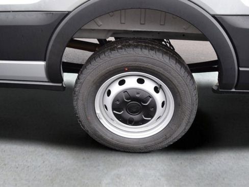 New 2026 Ford Transit 250 148 Medium Roof image 7