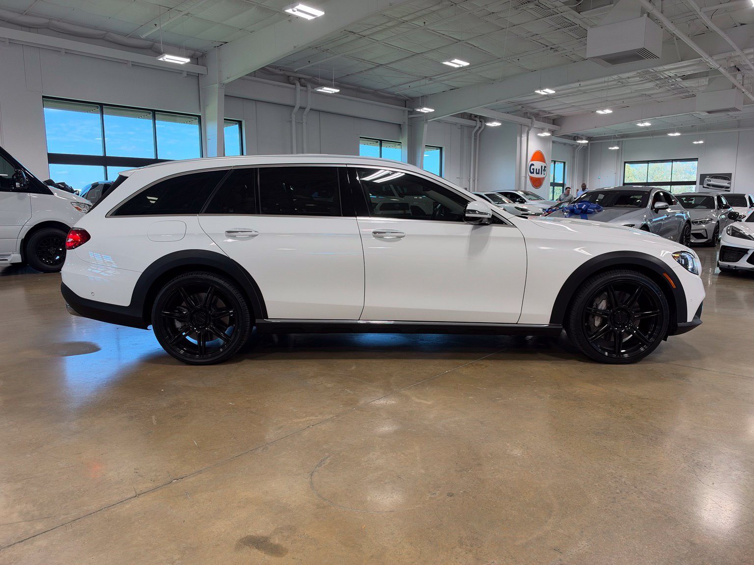 Used 2021 Mercedes-Benz E 450 4MATIC All-Terrain Wagon w/ Premium Package image 8