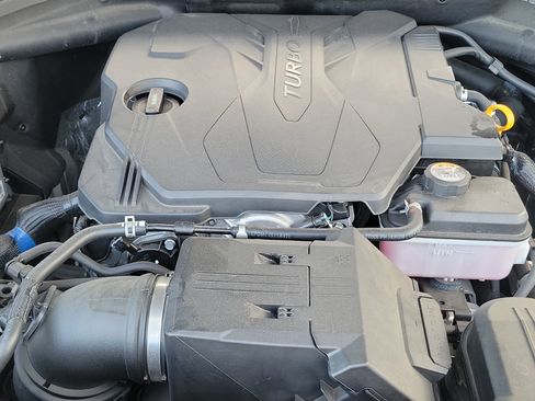 Certified 2024 Genesis GV70 2.5T w/ Select Package image 32