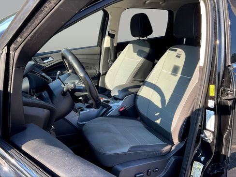 Used 2015 Ford Escape SE w/ Equipment Group 201A FWD image 7