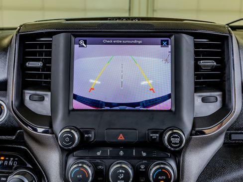 Used 2021 RAM 1500 Big Horn w/ Built-to-serve Edition image 26