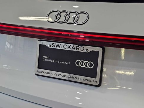 Used 2025 Audi Q5 Premium w/ Convenience Package AWD/4WD image 14