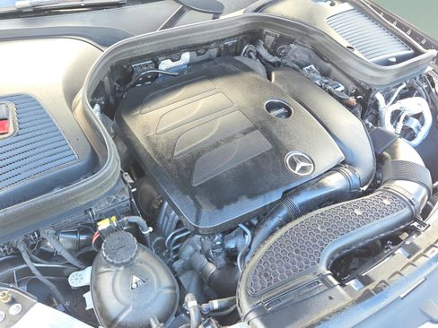 Certified 2022 Mercedes-Benz GLC 300 4MATIC image 18