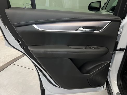 New 2025 Cadillac XT6 Luxury w/ LPO, Floor Liner Package image 19