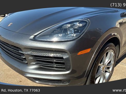 Used 2019 Porsche Cayenne S image 15