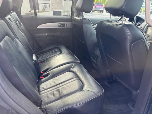 Used 2013 Lincoln MKX AWD image 37