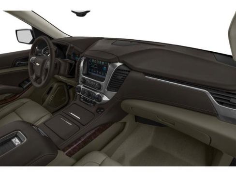Used 2019 Chevrolet Suburban Premier AWD/4WD image 19
