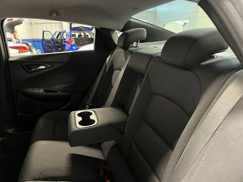Used 2024 Chevrolet Malibu LT FWD image 18