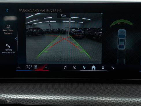 Used 2025 BMW 330i xDrive Sedan image 21