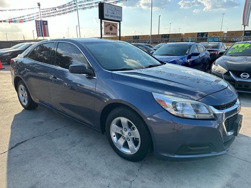 Used 2014 Chevrolet Malibu LS FWD image 2
