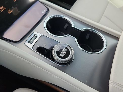 New 2026 Cadillac Vistiq Sport AWD/4WD image 18