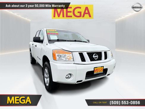 Used 2013 Nissan Titan S AWD/4WD image 6