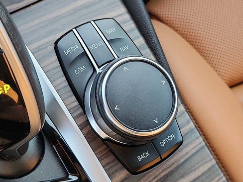 Certified 2023 BMW 540i xDrive w/ Premium Package image 26