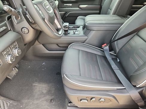 New 2026 GMC Sierra 1500 AT4X AWD/4WD image 8