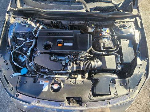 Used 2018 Honda Accord Sport image 23