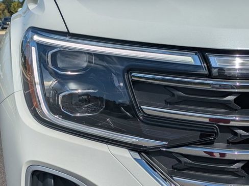 New 2026 Volkswagen Atlas SE FWD image 10