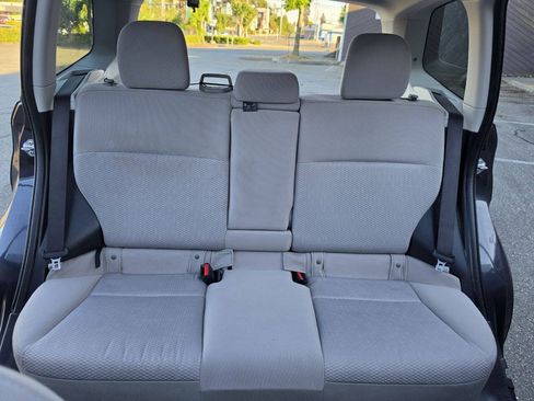 Used 2016 Subaru Forester 2.5i Premium AWD/4WD image 11