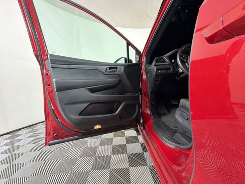 Used 2025 Honda Odyssey Sport-L image 19