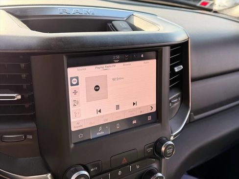 Used 2024 RAM 1500 Big Horn image 19