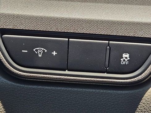 New 2026 Kia Carnival EX FWD image 26