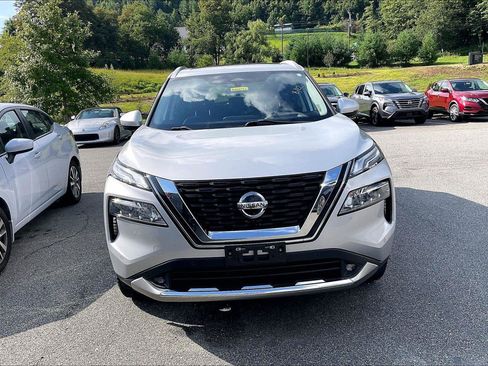 Used 2021 Nissan Rogue Platinum AWD/4WD image 6