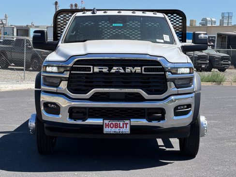 New 2026 RAM 5500 Tradesman w/ Chrome Appearance Group AWD/4WD image 8