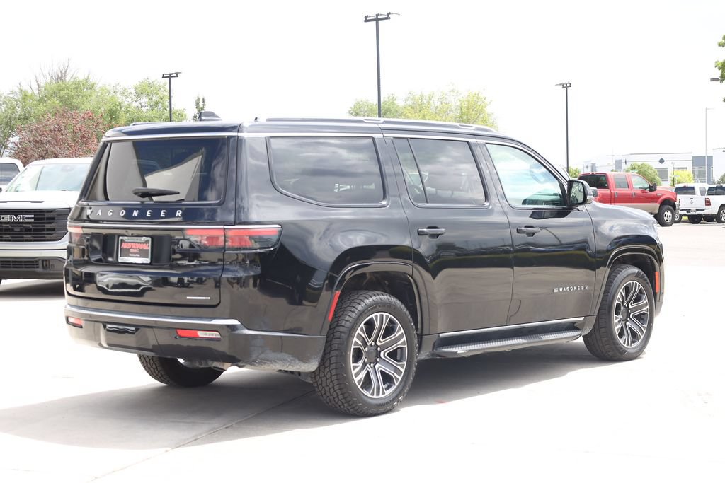 Used 2024 Jeep Wagoneer Series II w/ Flexible Seating Group AWD/4WD image 6