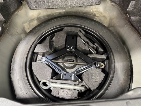 Used 2015 Subaru Forester 2.5i w/ Alloy Wheel Package image 33