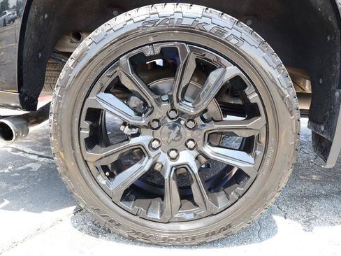 Used 2019 Chevrolet Silverado 1500 LT w/ All-Star Edition RWD image 28