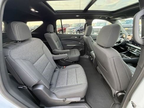 New 2026 Chevrolet Traverse LT w/ Sun and Wheel Package image 35