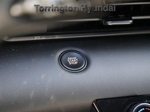 New 2025 Hyundai Elantra Sport image 28