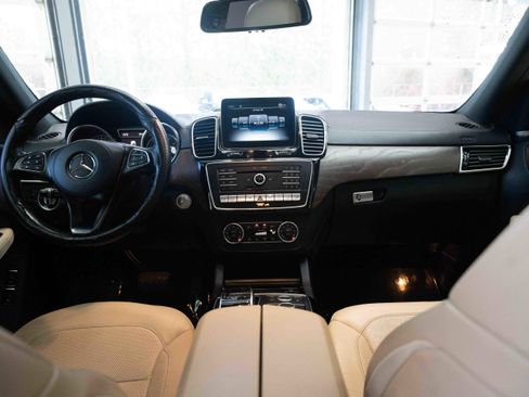 Used 2018 Mercedes-Benz GLS 550 GLS 550 image 19