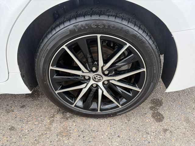Used 2023 Toyota Camry SE FWD image 14