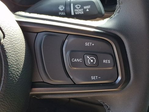 Used 2023 Jeep Wrangler Sport AWD/4WD image 22