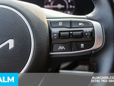 Used 2025 Kia Sportage SX AWD/4WD image 28