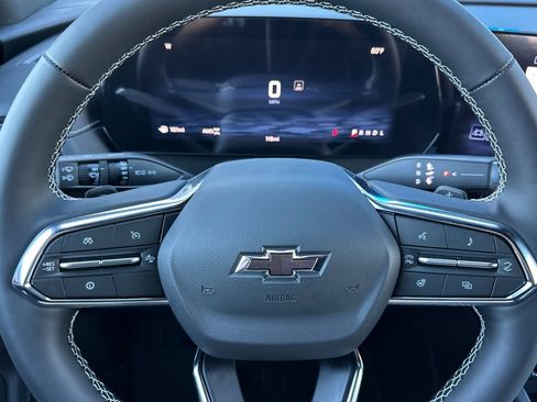 New 2026 Chevrolet Traverse Z71 w/ Driver Confidence Package image 25