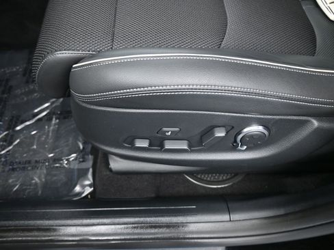 Used 2024 Genesis GV70 2.5T w/ Sport Prestige Package image 16