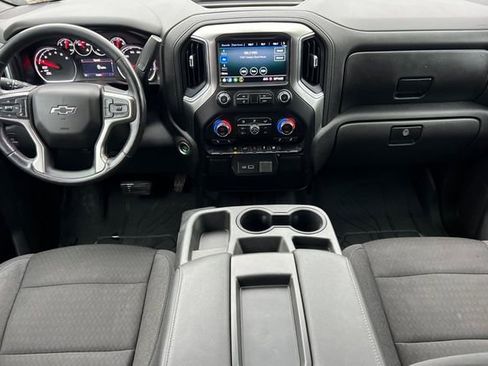 Used 2021 Chevrolet Silverado 1500 RST image 16