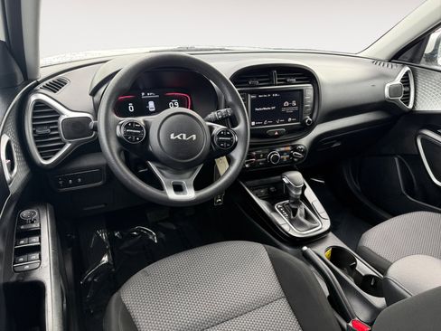 Used 2024 Kia Soul LX w/ Option Group 015 image 15