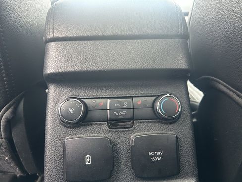 Used 2018 Ford Explorer Limited image 29