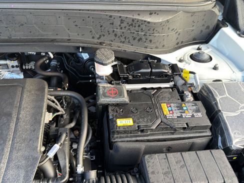 Used 2024 Kia Seltos S FWD image 34