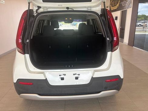 Used 2021 Kia Soul X-Line FWD image 10