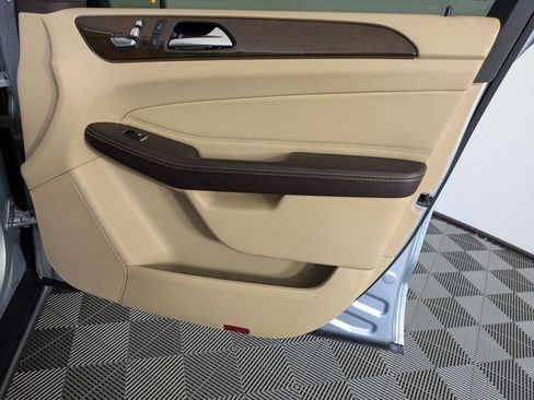 Used 2016 Mercedes-Benz GLE 350 image 42