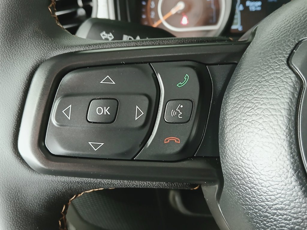 Used 2024 Jeep Wrangler Sport AWD/4WD image 26