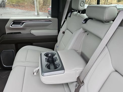 Used 2024 Chevrolet Silverado 2500 LTZ w/ LTZ Plus Package image 28