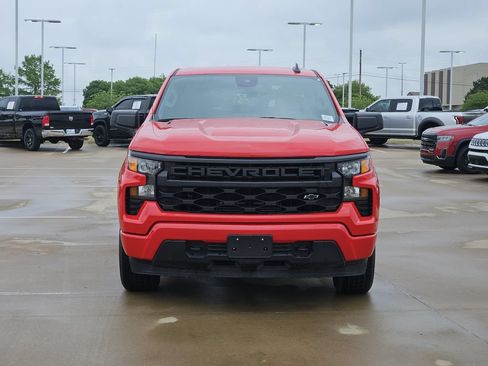 Used 2026 Chevrolet Silverado 1500 Custom w/ LPO, Dark Essentials Package RWD image 2