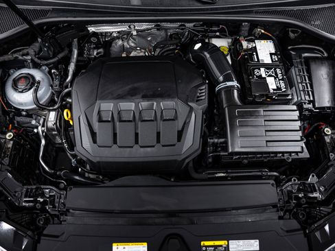 Certified 2025 Audi Q3 2.0T Premium Plus w/ Premium Plus Package image 18