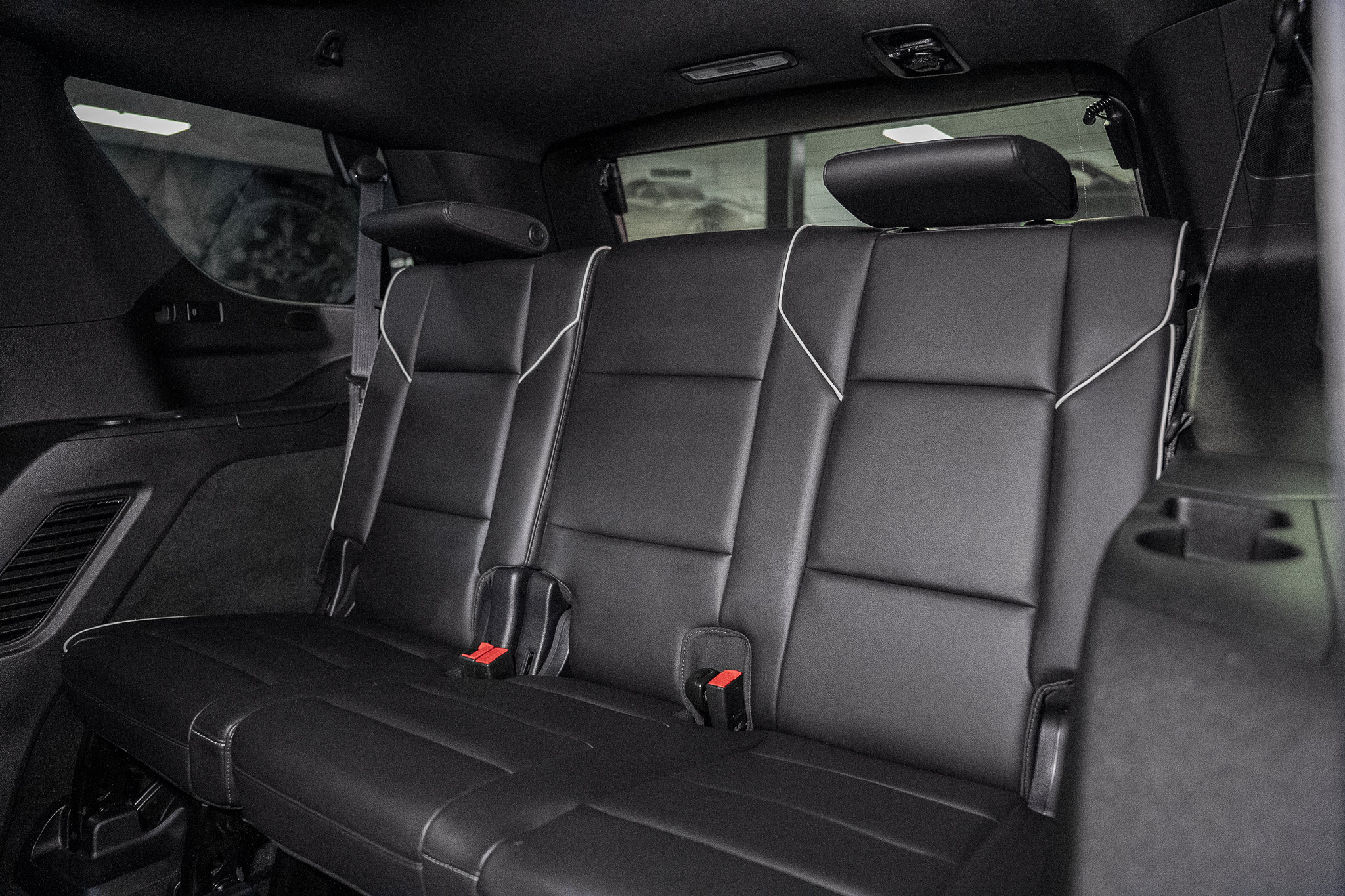 Used 2023 Cadillac Escalade Premium Luxury w/ Performance Package AWD/4WD image 66