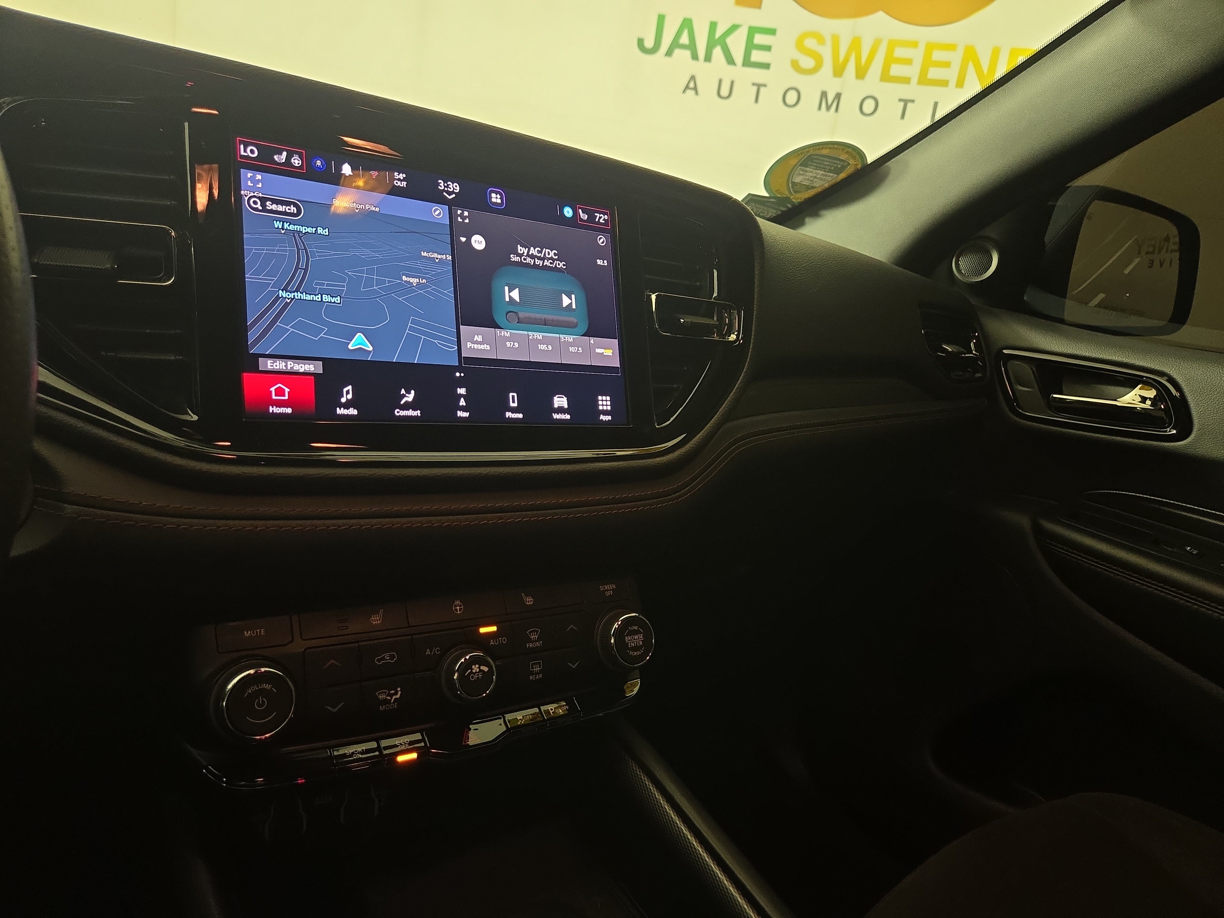 Certified 2023 Dodge Durango R/T w/ Blacktop Package AWD/4WD image 24